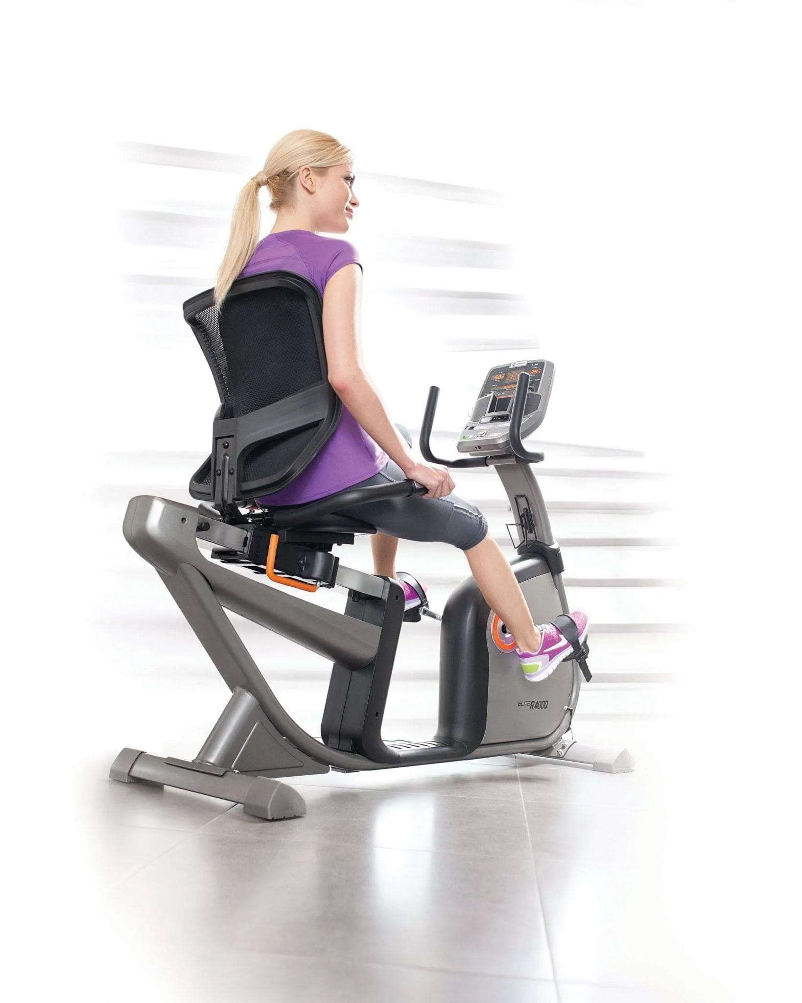 Horizon R4000 Recumbent Bike